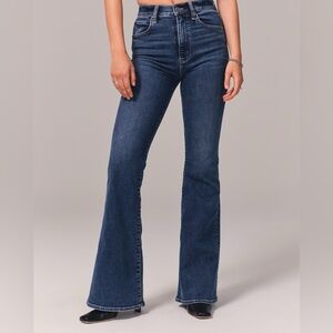 Abercrombie & Fitch The Flare High Rise Curve Love Jeans size 26/2R